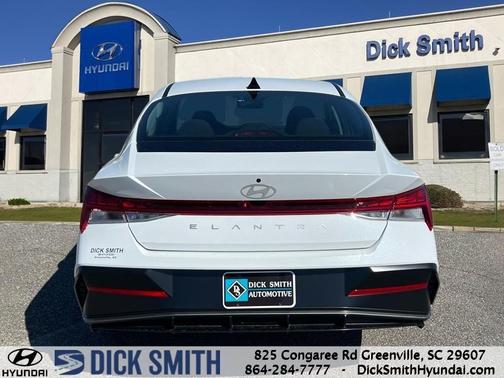 2025 Hyundai ELANTRA SEL Convenience