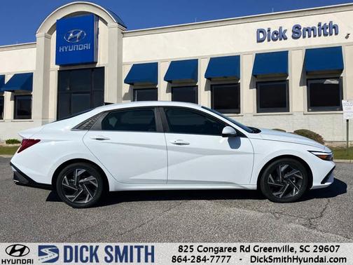 2025 Hyundai ELANTRA SEL Convenience