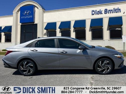 2025 Hyundai ELANTRA SEL Convenience