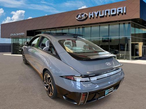 2025 Hyundai IONIQ 6 Limited