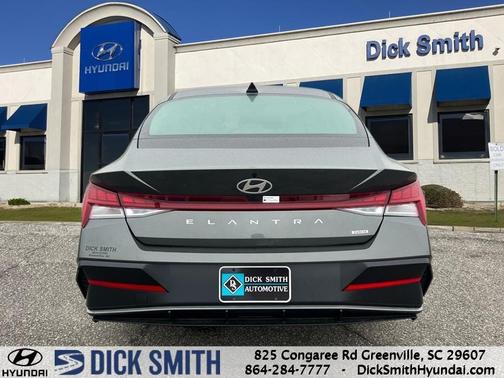 2025 Hyundai ELANTRA HEV Limited