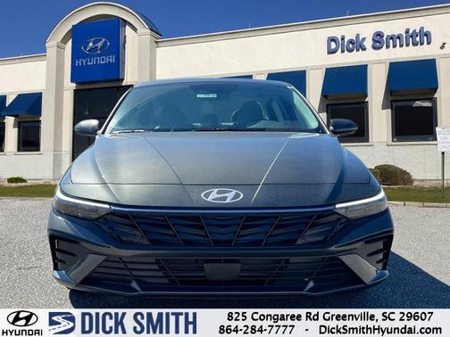 2025 Hyundai ELANTRA Limited