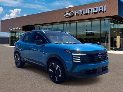 2025 Nissan Kicks SR