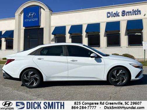 2025 Hyundai ELANTRA Limited