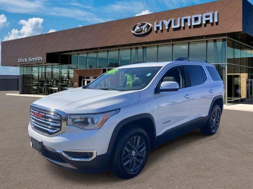 2019 GMC Acadia SLT-1