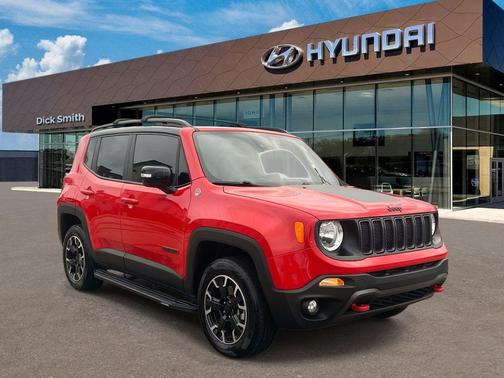 2023 Jeep Renegade Trailhawk