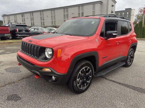 2023 Jeep Renegade Trailhawk
