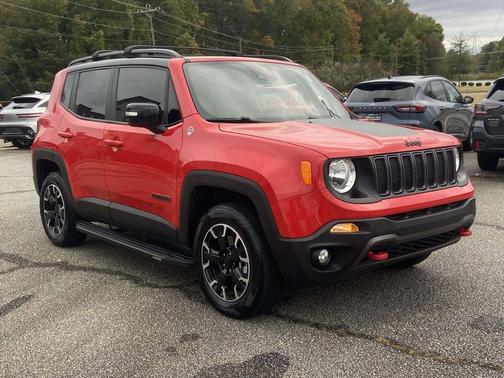 2023 Jeep Renegade Trailhawk
