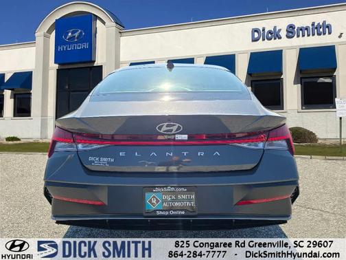 2025 Hyundai ELANTRA SEL Convenience