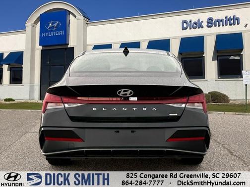 2025 Hyundai ELANTRA HEV Limited