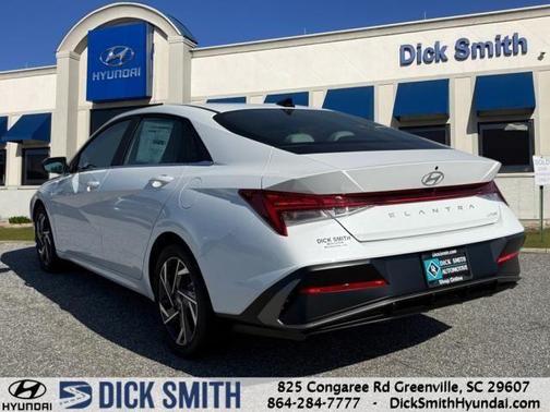 2025 Hyundai ELANTRA Limited