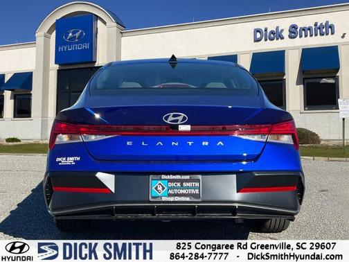 2025 Hyundai ELANTRA SEL Convenience