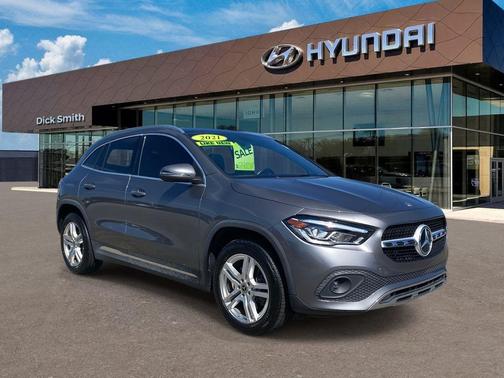 2021 Mercedes-Benz GLA 250 Base 4MATIC