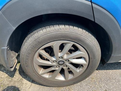 2018 Hyundai TUCSON SEL Plus