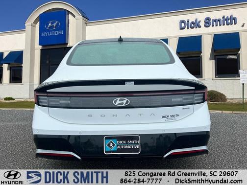2025 Hyundai SONATA Hybrid Limited