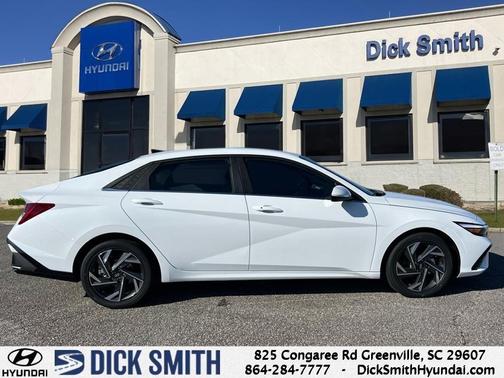 2025 Hyundai ELANTRA SEL Convenience