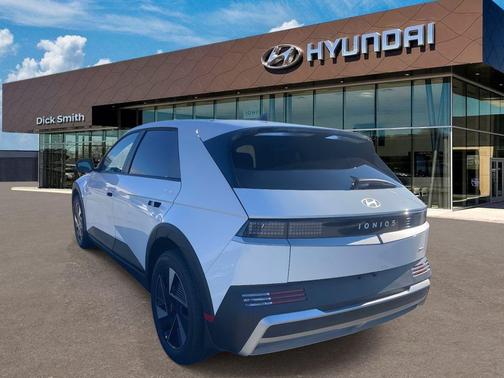 2026 Hyundai IONIQ 5 SEL