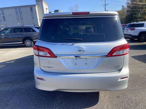 2013 Nissan Quest LE
