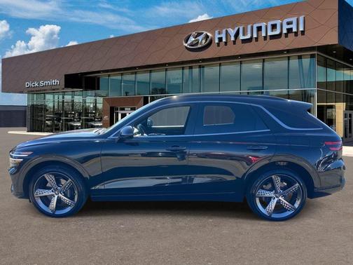 2024 Genesis GV70 2.5T