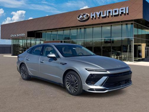 2024 Hyundai SONATA Hybrid SEL