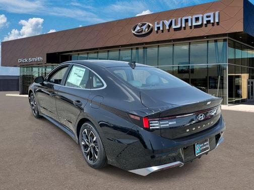 2025 Hyundai SONATA SEL