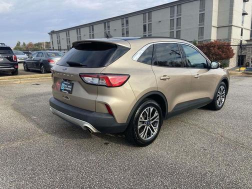 2021 Ford Escape SEL