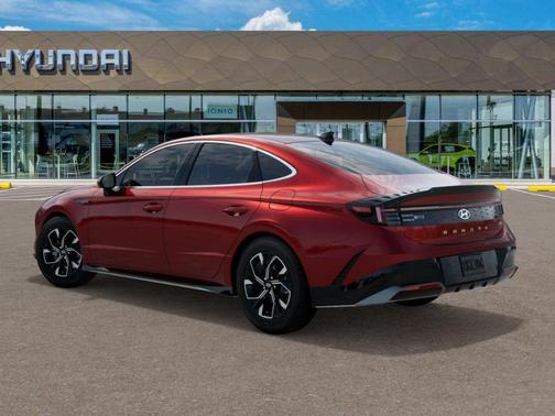 2025 Hyundai SONATA SEL