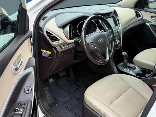 2019 Hyundai Santa Fe XL SE