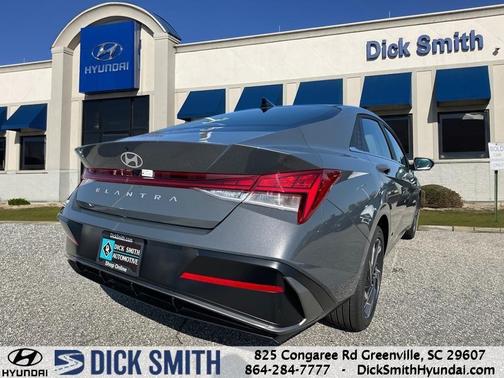 2025 Hyundai ELANTRA SEL Convenience