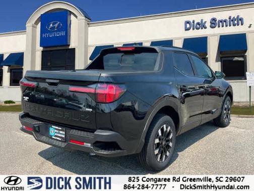 2025 Hyundai SANTA CRUZ SEL Activity