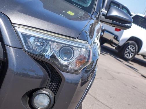 2017 Toyota 4Runner SR5 Premium