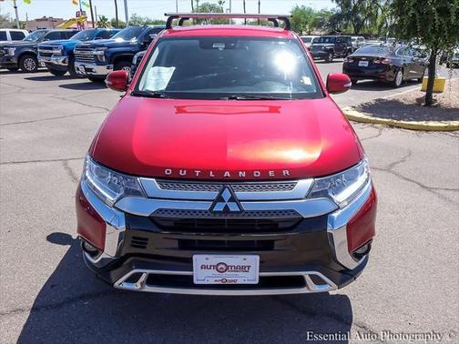 2020 Mitsubishi Outlander SE