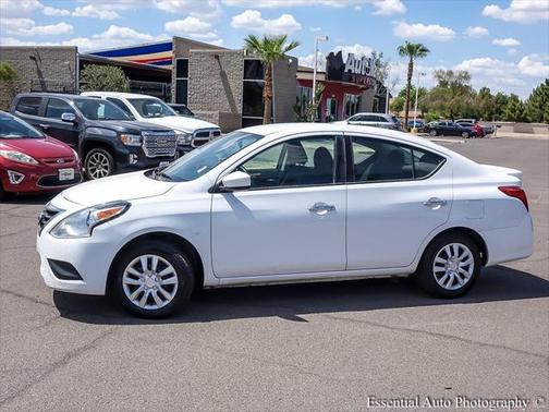 2019 Nissan Versa 1.6 SV