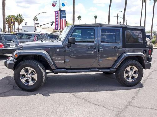 2017 Jeep Wrangler Unlimited Sahara