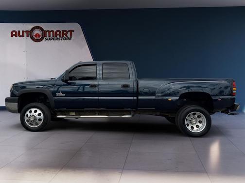 2005 Chevrolet Silverado 3500 LS Crew Cab