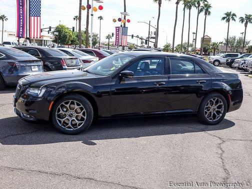 2016 Chrysler 300 S
