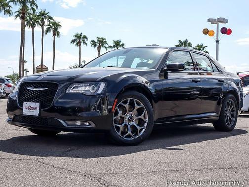 2016 Chrysler 300 S