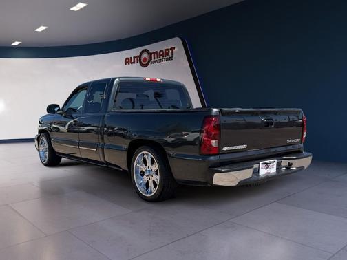 2004 Chevrolet Silverado 1500 LS Extended Cab