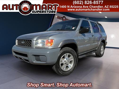 2000 Nissan Pathfinder XE