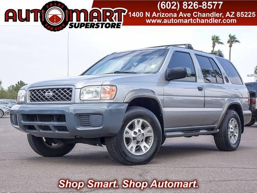 2000 Nissan Pathfinder XE