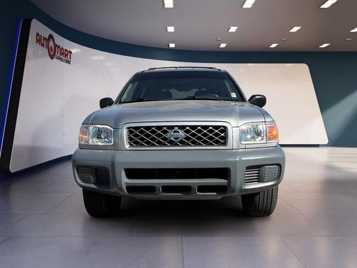 2000 Nissan Pathfinder XE