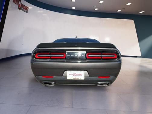 2016 Dodge Challenger R/T