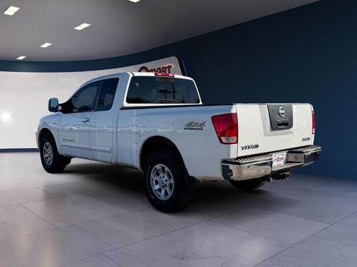 2005 Nissan Titan SE King Cab