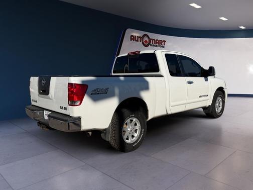 2005 Nissan Titan SE King Cab