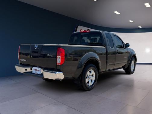 Night Armor 2012 Nissan Frontier SV-I4
