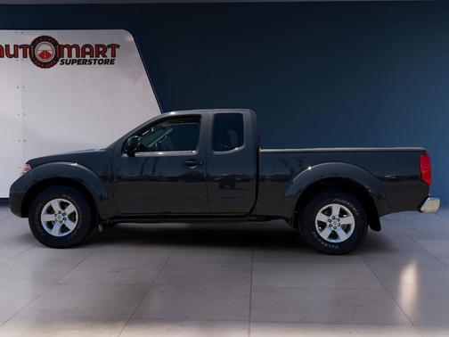 Night Armor 2012 Nissan Frontier SV-I4