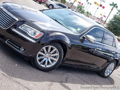 2012 Chrysler 300C Base