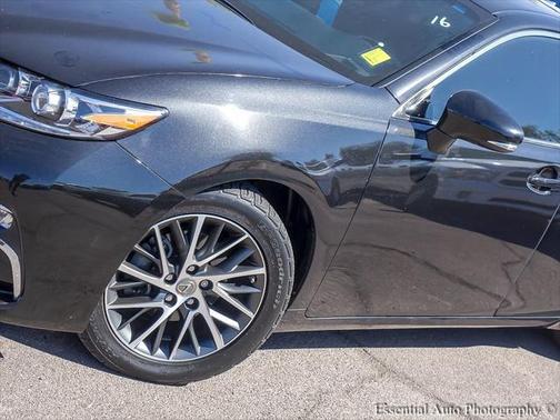 2017 Lexus ES 350 Base