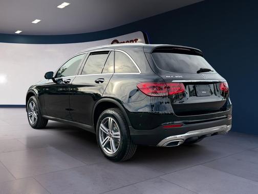 2021 Mercedes-Benz GLC 300 Base