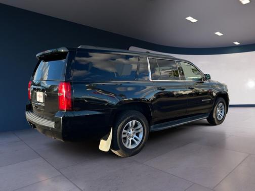 2016 Chevrolet Suburban LT